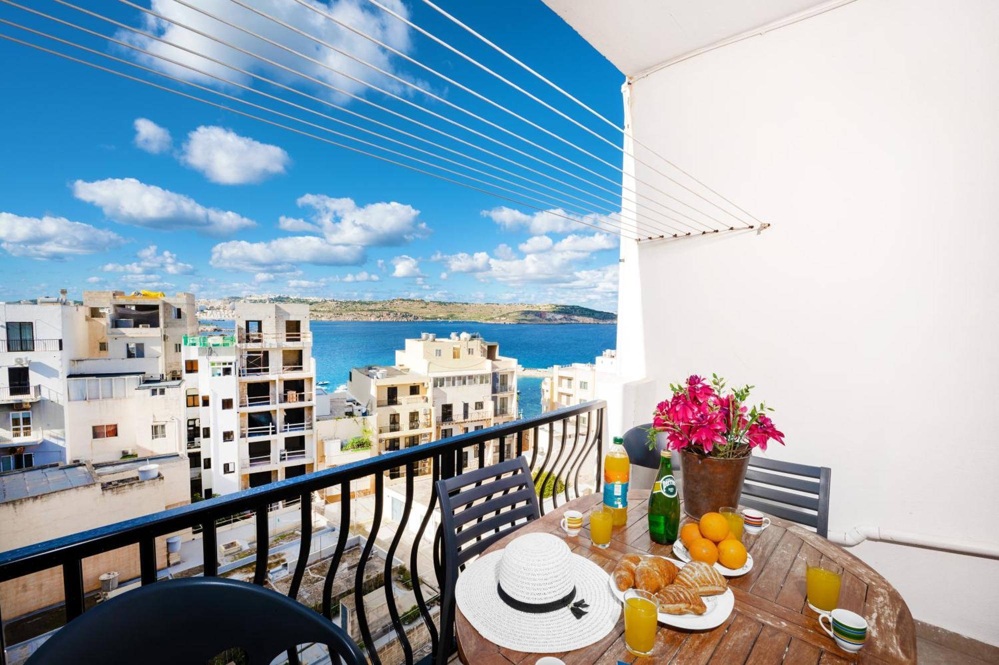 Seashells Apartments With Terrace, Just Off The Seafront In Bugibba - By Getawaysmalta St. Paul's Bay Exterior photo